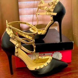 Size 10 Charlotte Russe NWT